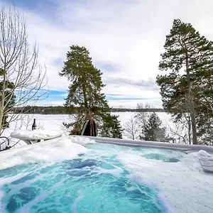 Villa Relaxing Oasis With Jacuzzi - Amazing View & Private Pier